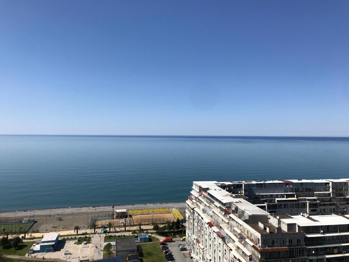 Apartment By The Sea Batumi Exterior foto